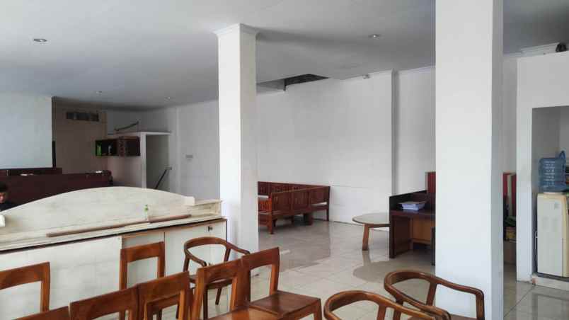 jual gedung perkantoran view sawah bebas banjir