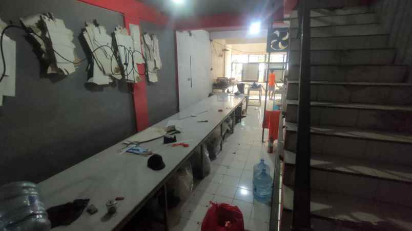 jual ruko komplek di jl prof dr latumeten jelambar