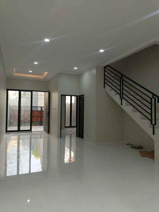 jual rumah baru kav dki meruya utara jak bar