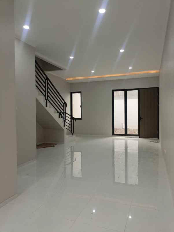 jual rumah baru kav dki meruya utara jak bar