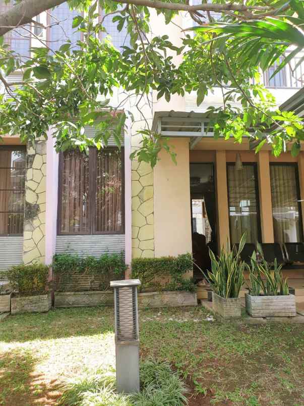 jual rumah legenda wisata cibubur nagrak bogor