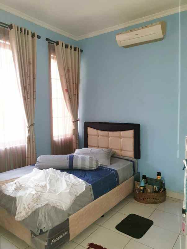 jual rumah legenda wisata cibubur nagrak bogor