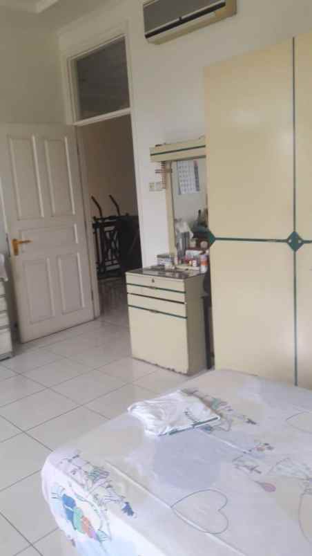 jual rumah taman kedoya baru jak bar