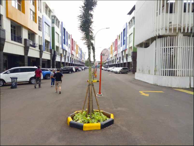 komersial ruko kirana boutique