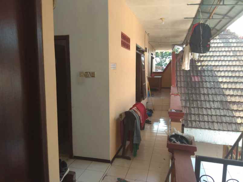 kost jl mertojoyo merjosari kec
