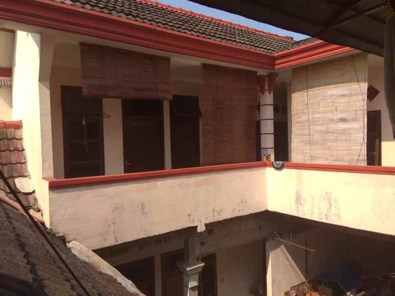 kost jl mertojoyo merjosari kec