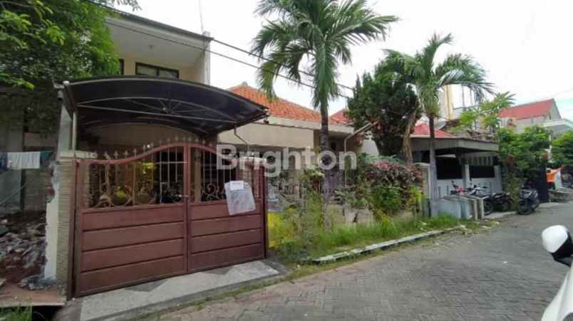 manyar tirtoasri lantai 1 5 separuh rumah 2 lantai