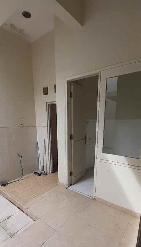 murah 1m an central park gunung anyar dekat merr upn