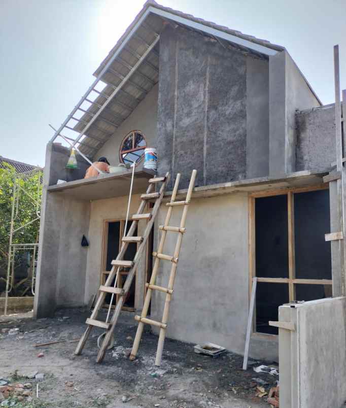 murah banget rumah baru di sleman 2 5 km rs panti rini