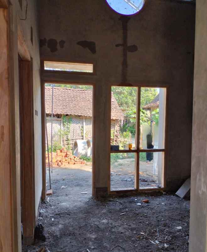 murah banget rumah baru di sleman 2 5 km rs panti rini