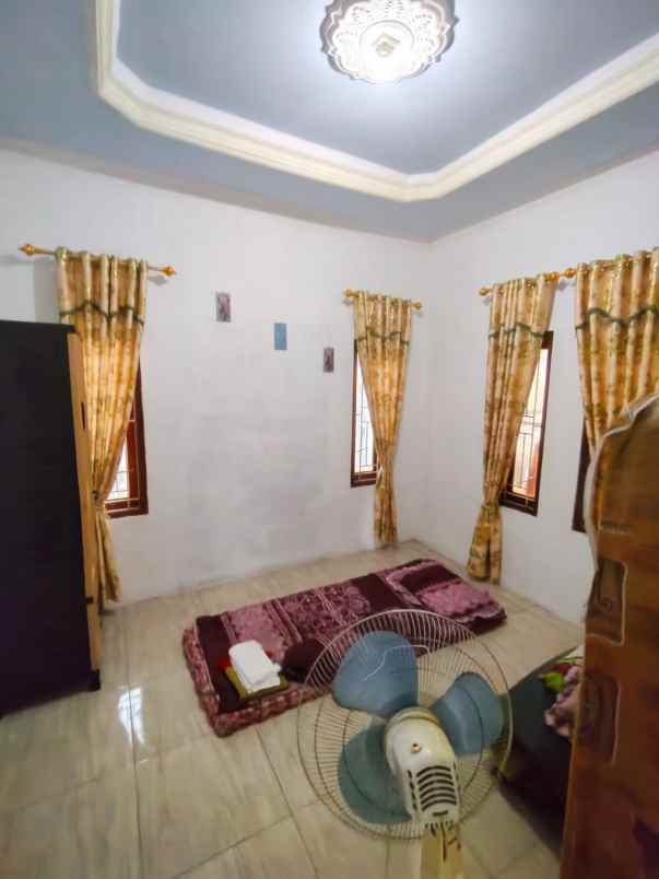 rumah 2 lantai hook di ciujung kragilan serang