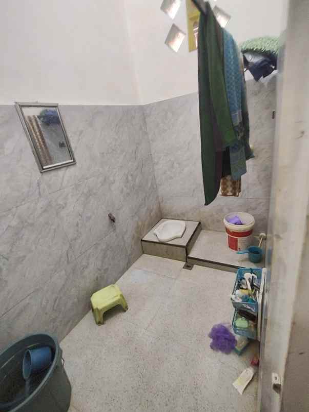 rumah 2 lantai hook di ciujung kragilan serang