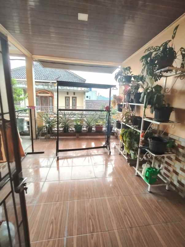 rumah 2 lantai hook di ciujung kragilan serang