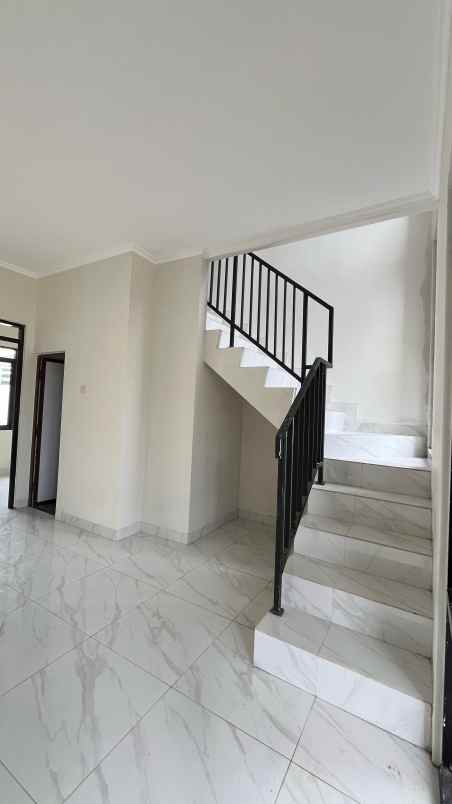 rumah 2 lantai town house termurah di bogor