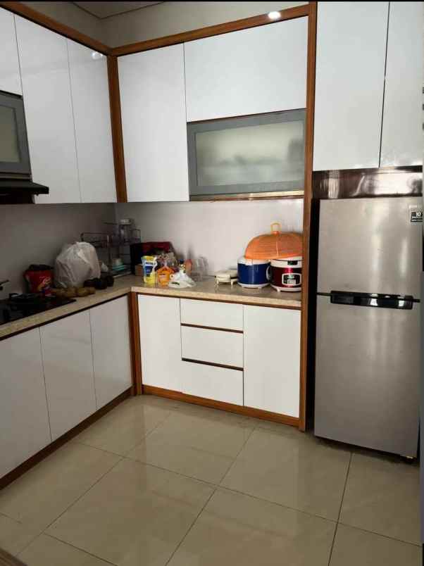 rumah bagus modern siap huni sayap buah batu bandung