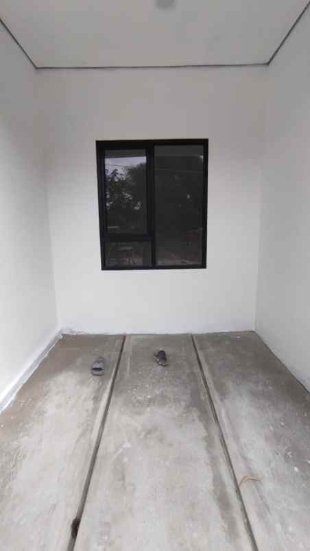 rumah bekasi dekat dengan kawasan mm2100