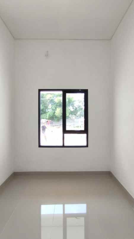 rumah bekasi dekat dengan kawasan mm2100