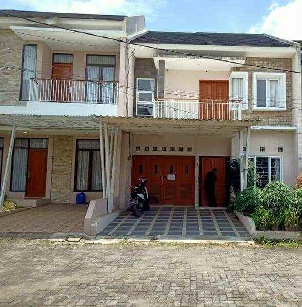 rumah budisari setiabudi