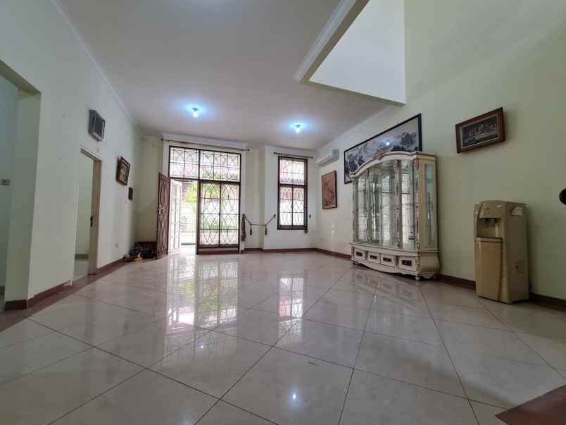 rumah bukit golf mediterania pik