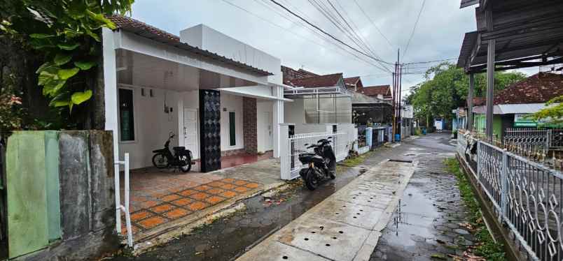 rumah cluster dalam ringroad kotagede jogja