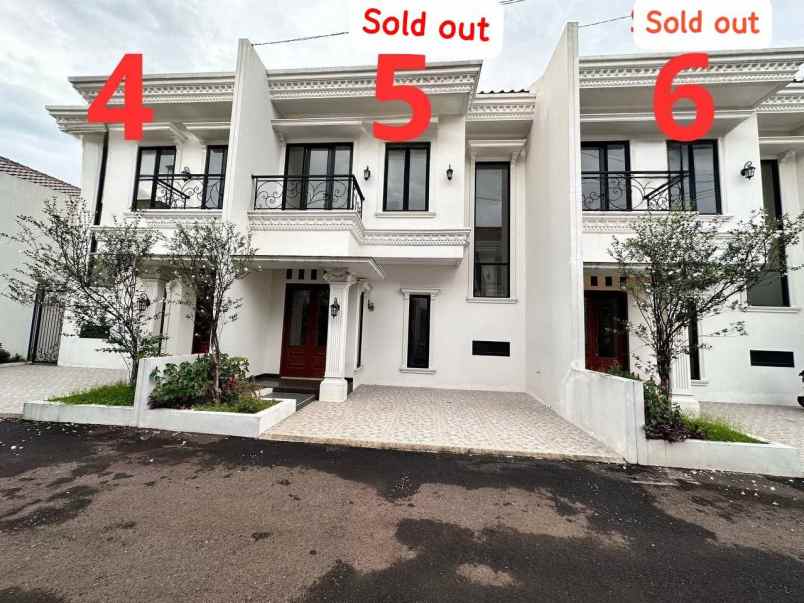 rumah cluster posisi hook di pondok gede kota bekasi