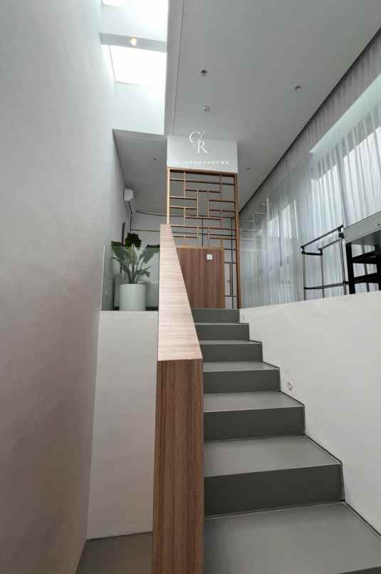 rumah darmo permai kondisi baru gress fully furnish