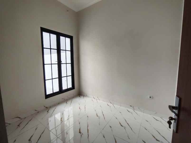 rumah dekat alun alun gdc jatimulya depok