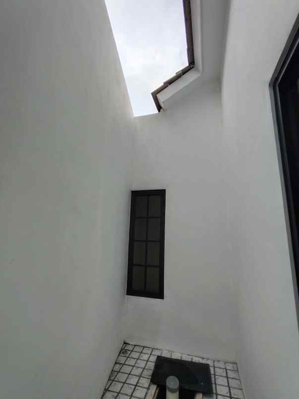 rumah dekat alun alun gdc jatimulya depok