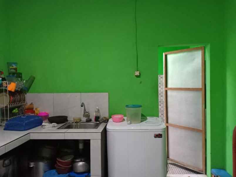 rumah dekat kecamatan kerjo