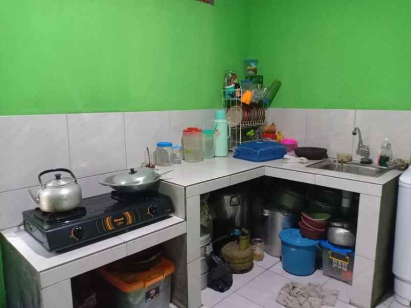 rumah dekat kecamatan kerjo