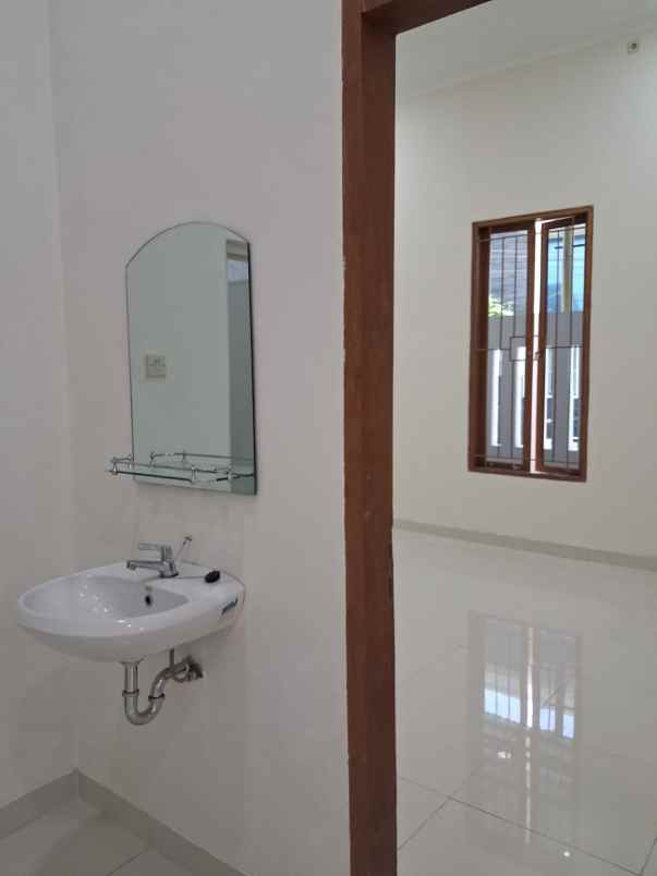 rumah di indraprasta semarang