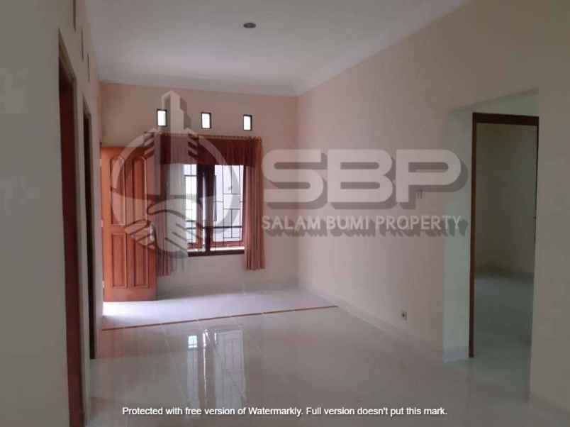 rumah fast respon wa 0813 9127