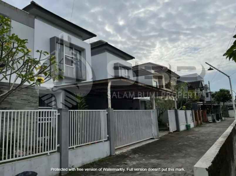 rumah fast respon wa 0813 9127