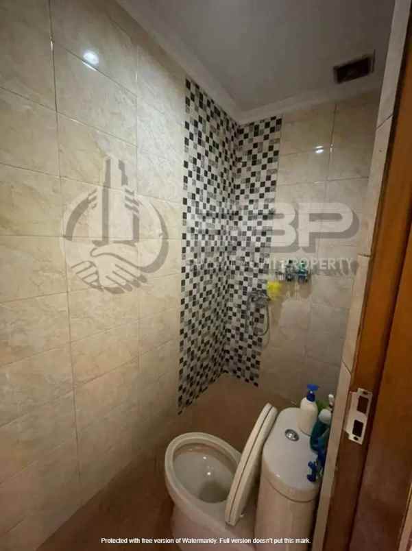 rumah fast respon wa 0813 9127