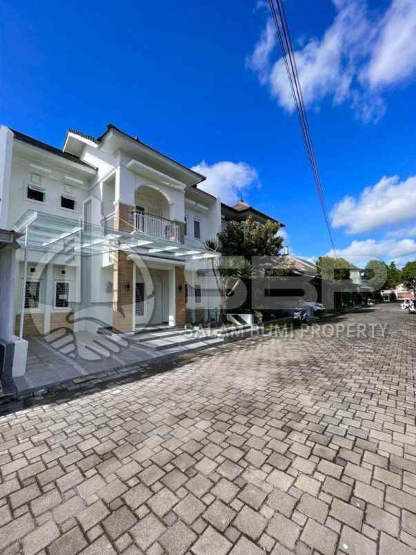 rumah fast respon wa 0813 9127