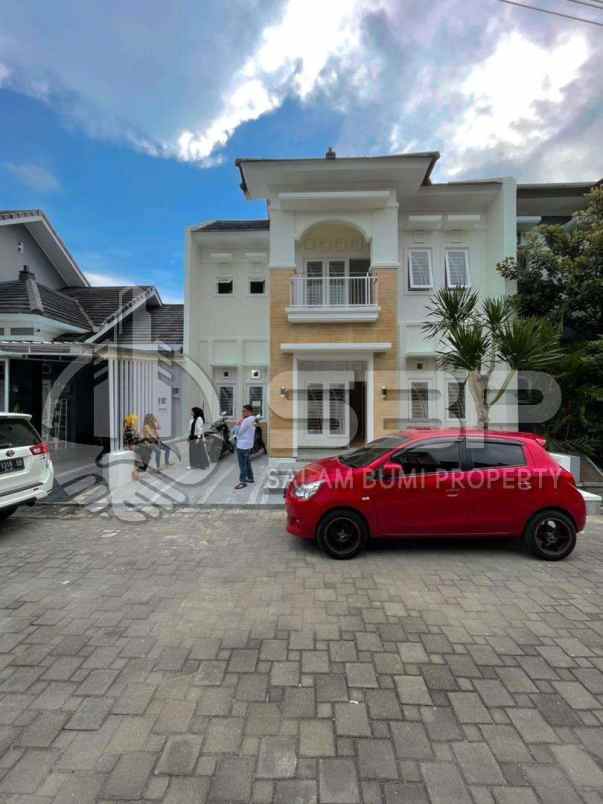 rumah fast respon wa 0813 9127