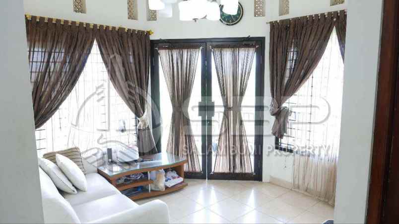 rumah fast respon wa 0813 9127