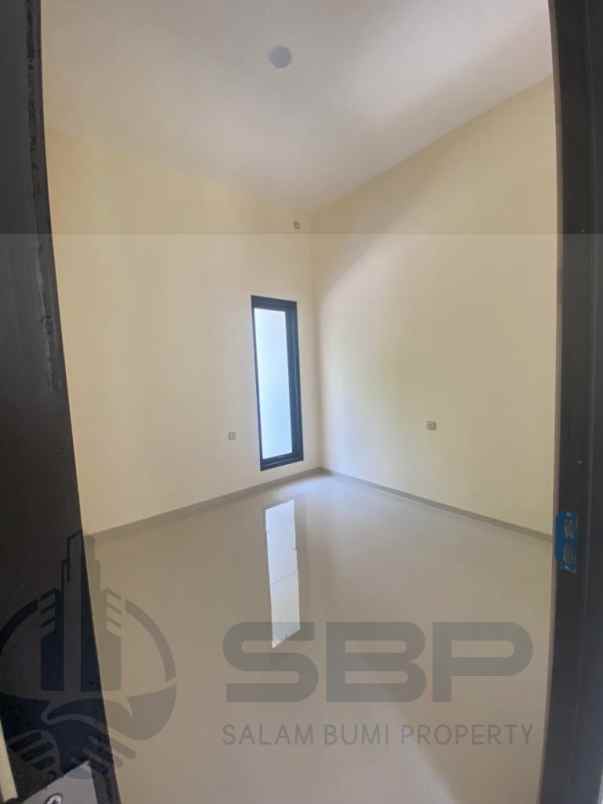 rumah fast respon wa 0813 9127