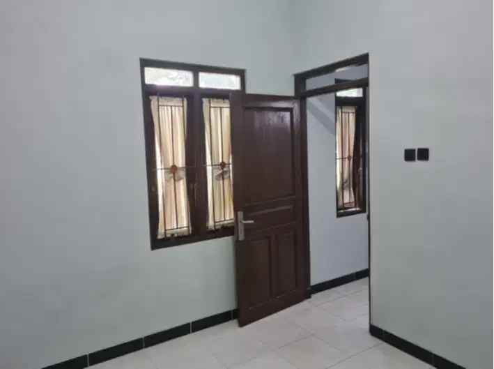 rumah fast respon wa 0813 9127