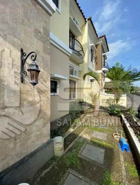 rumah fast respon wa 0813 9127