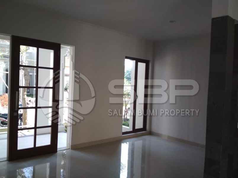 rumah fast respon wa 0813 9127