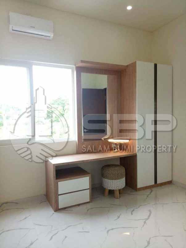 rumah fast respon wa 0813 9127