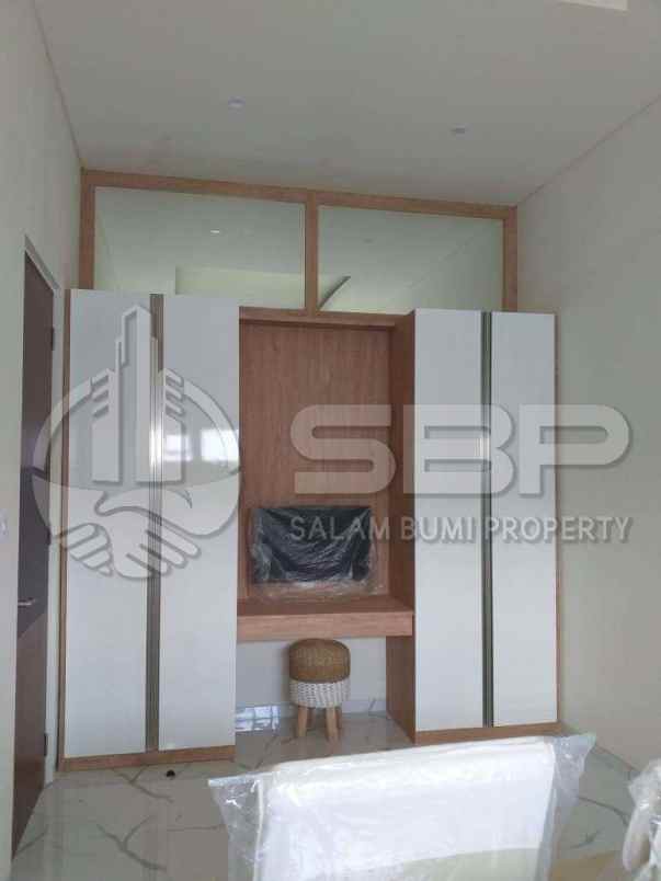 rumah fast respon wa 0813 9127