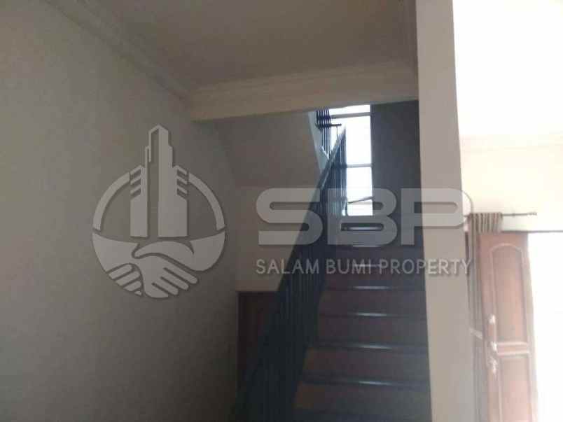 rumah fast respon wa 0813 9127