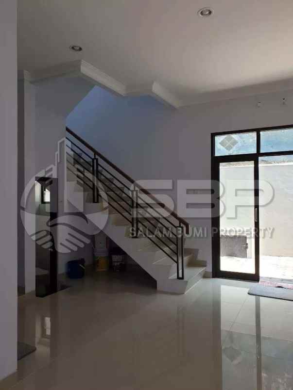 rumah fast respon wa 0813 9127