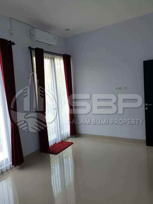 rumah fast respon wa 0813 9127