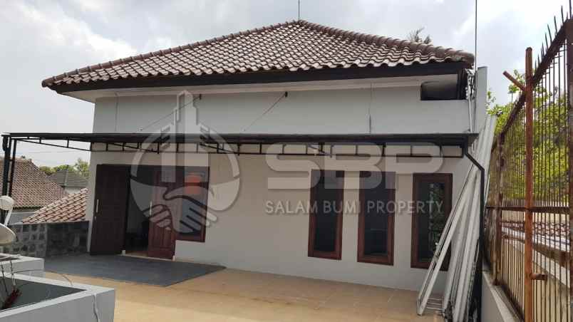 rumah fast respon wa 0813 9127