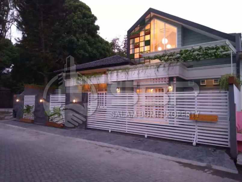 rumah fast respon wa 0813 9127