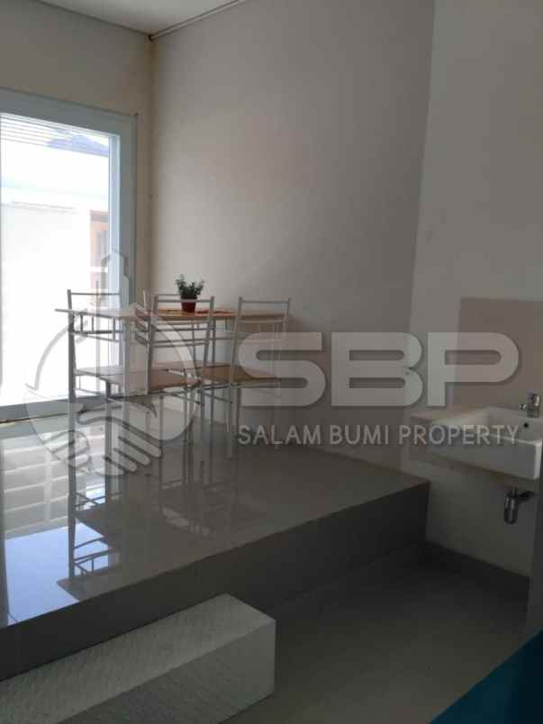 rumah fast respon wa 0813 9127