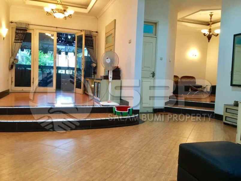 rumah fast respon wa 0813 9127